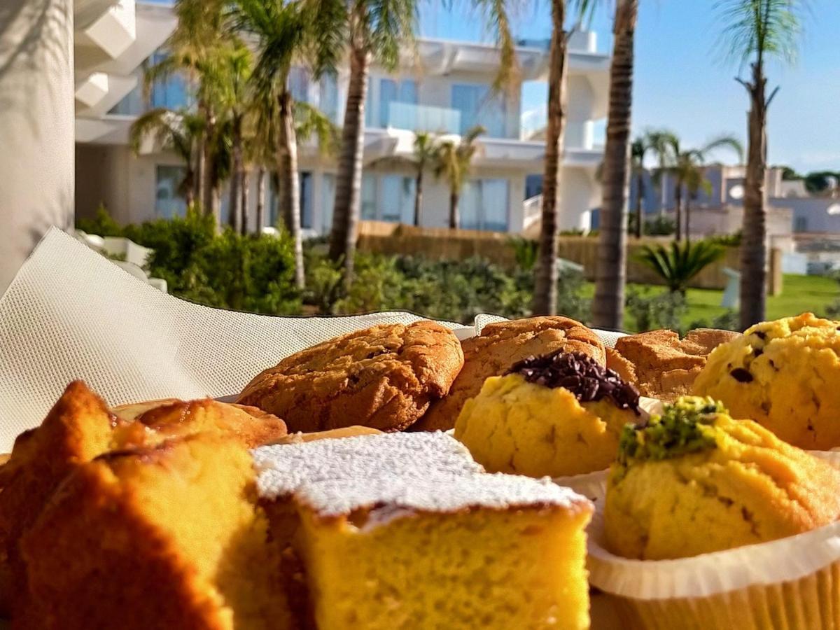 Jonium Hotel - Amazing Sea View And Swimming Pool Pulsano Bagian luar foto