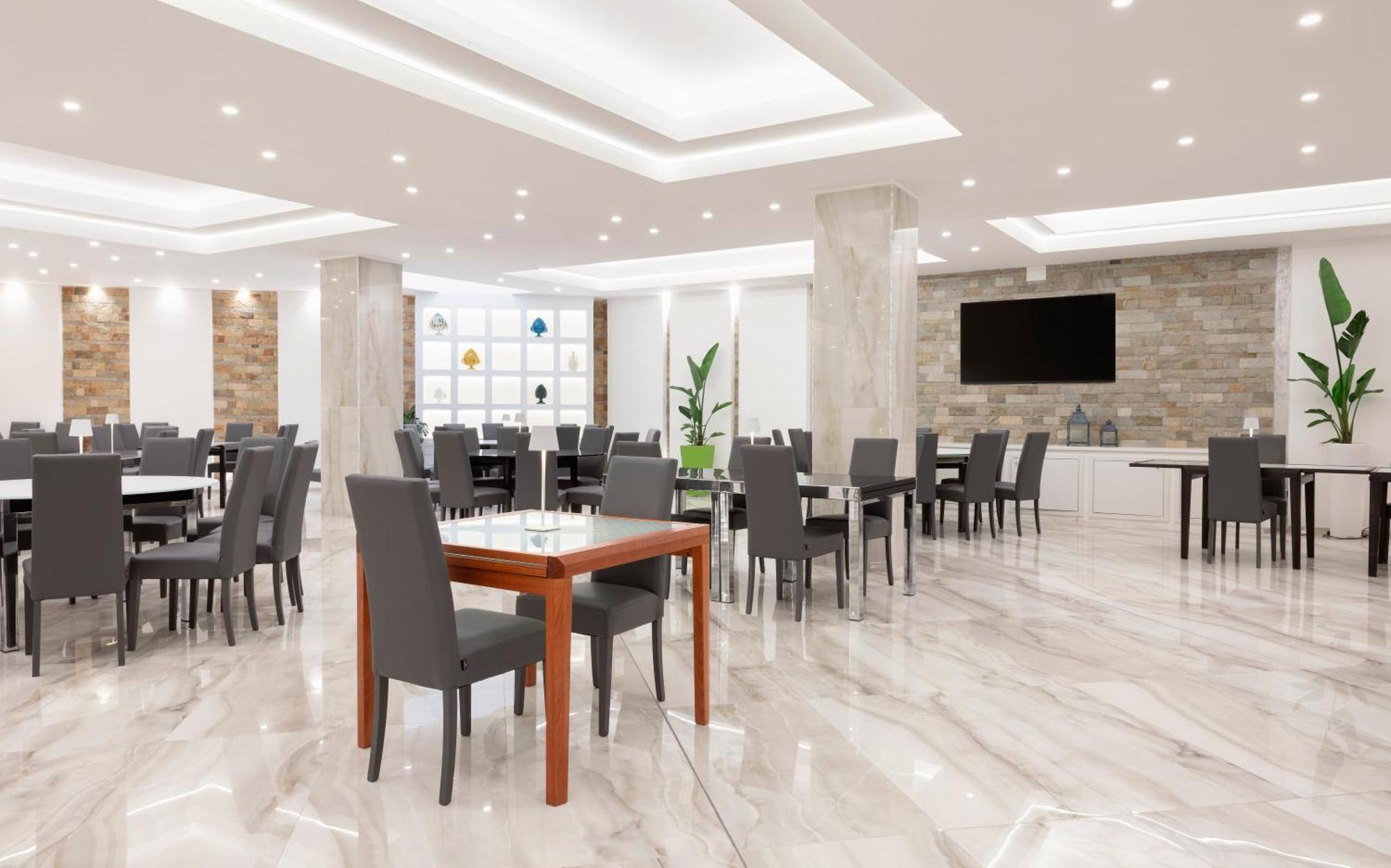 Jonium Hotel - Amazing Sea View And Swimming Pool Pulsano Bagian luar foto